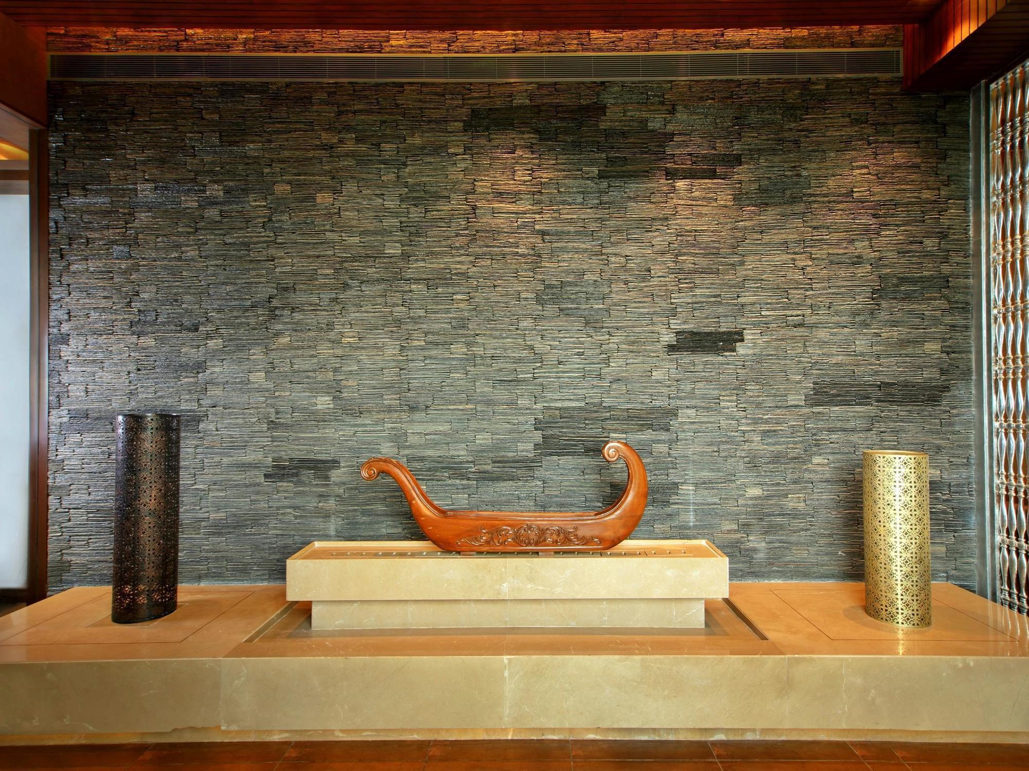 Fortune Select Sg Highway, Ahmedabad - Member Itc Hotels' Group Exteriör bild